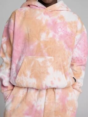 NWT Comfrt Minimalist Tie-Dye Sunset Hoodie